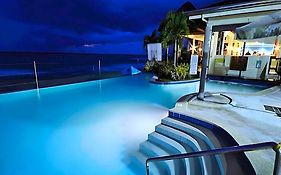 Kahuna Beach Resort And Spa